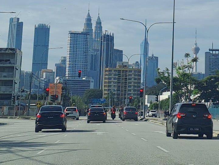 Kerajaan kenal pasti kaedah kurangkan implikasi kenaikan harga kenderaan tempatan