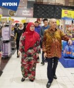 Jelajah Generasi Pintar: MYDIN terus komited membantu keluarga kurang berkemampuan