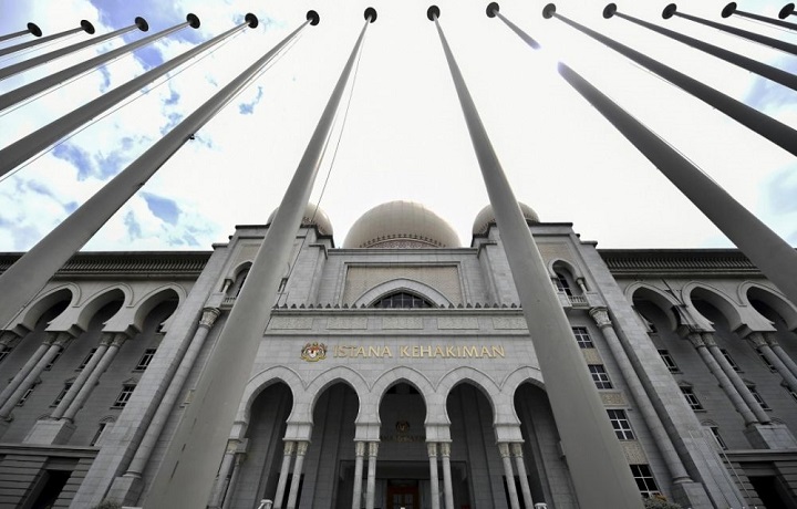 Isu pelarasan pencen: Permohonan pesara tentera untuk kebenaran merayu ditolak Isu pelarasan pencen: Permohonan pesara tentera untuk kebenaran merayu ditolak