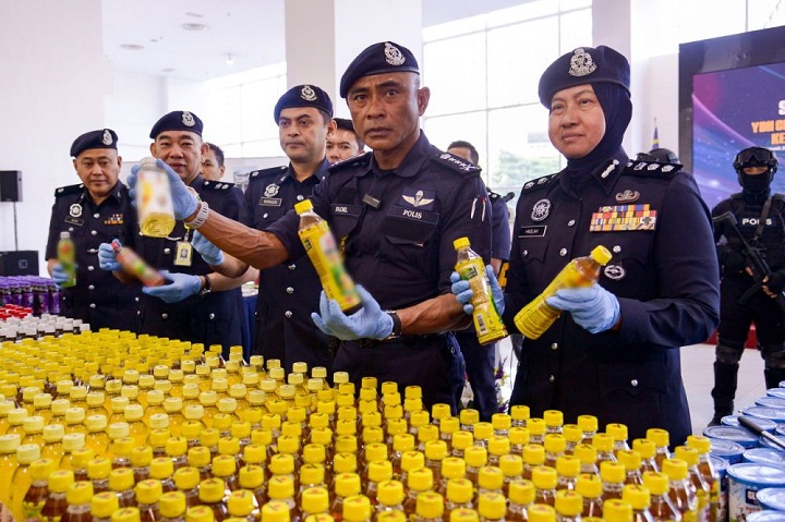 JSJN KL tumpaskan sindiket edar dadah guna minuman berperisa JSJN KL tumpaskan sindiket edar dadah guna minuman berperisa