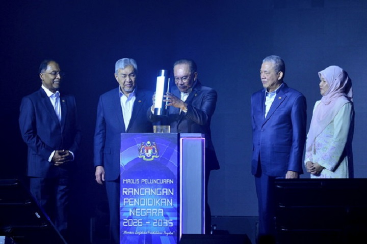 Mata pelajaran Perlembagaan, sejarah Malaysia wajib dalam kurikulum universiti mulai tahun ini
