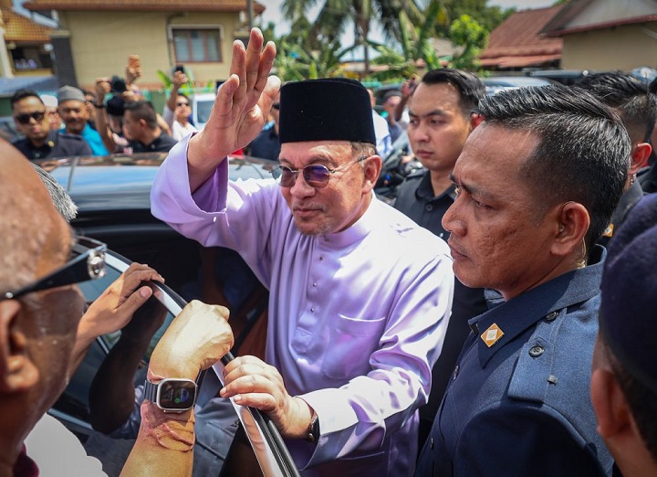 Penguatkuasaan perlu berkesan, libat seluruh kekuatan jentera negara – Anwar Penguatkuasaan perlu berkesan, libat seluruh kekuatan jentera negara – Anwar