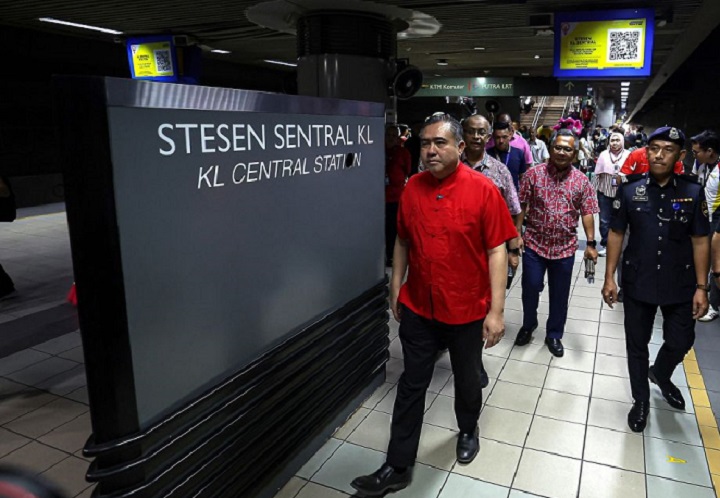 MOT usaha percepat pembukaan LRT3, akui cabaran pertambahan kenderaan – Loke