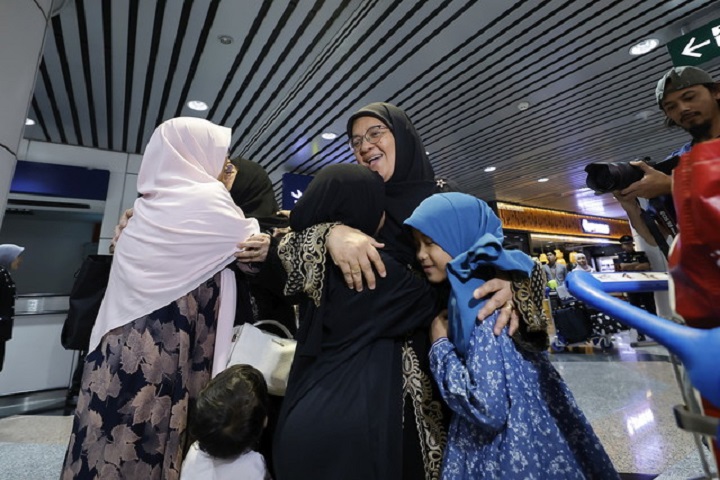 Operasi evakuasi zon konflik Asia Barat: 163 rakyat Malaysia selamat tiba di tanah air Operasi evakuasi zon konflik Asia Barat: 163 rakyat Malaysia selamat tiba di tanah air