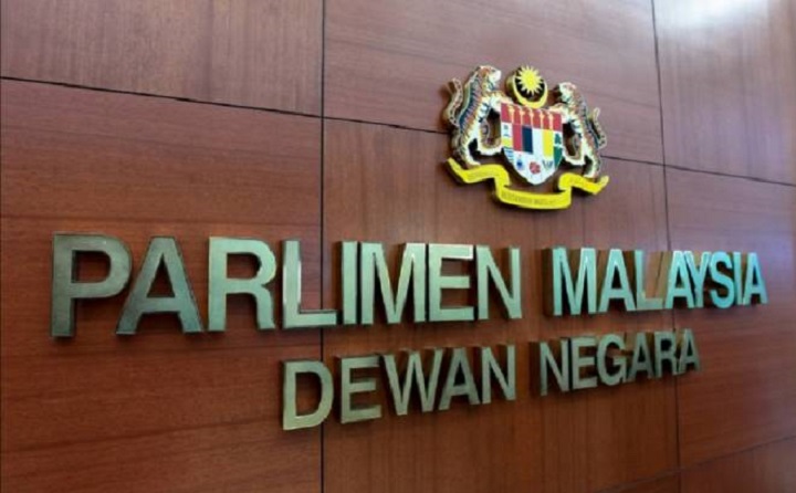13 ahli Dewan Negara termasuk enam lantikan baharu angkat sumpah Senator hari ini 13 ahli Dewan Negara termasuk enam lantikan baharu angkat sumpah Senator hari ini