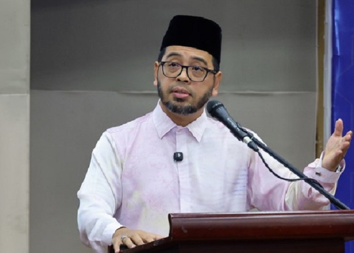 Tiada aduan penipuan haji setakat ini, pemantauan dipergiat lindungi jemaah – Zulkifli Tiada aduan penipuan haji setakat ini, pemantauan dipergiat lindungi jemaah – Zulkifli