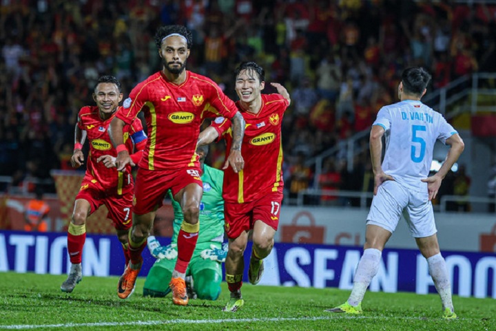 Selangor FC bawa bekalan tipis ke Vietnam Selangor FC bawa bekalan tipis ke Vietnam