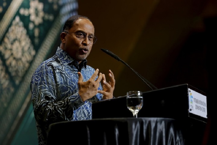 Laluan kemasukan IPTA: Kerajaan tidak korbankan sistem pendidikan negara Laluan kemasukan IPTA: Kerajaan tidak korbankan sistem pendidikan negara