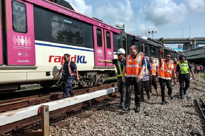 LRT tergelincir: Landasan dijangka beroperasi semula pada Rabu