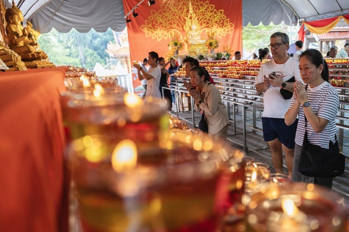 Hari Wesak diraikan di seluruh negara dalam suasana harmoni, kesyukuran Hari Wesak diraikan di seluruh negara dalam suasana harmoni, kesyukuran