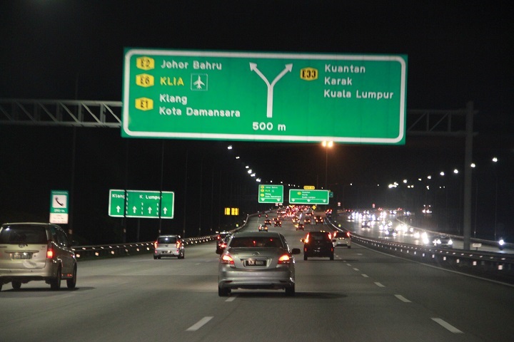 Lencongan trafik akan dilaksanakan laluan NKVE damansara-shah alam Enam bulan bermula hari ini