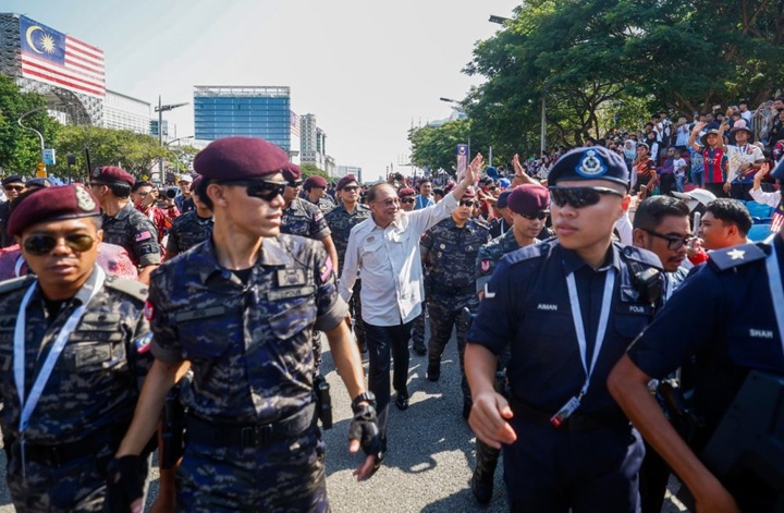 “Great show!” PM Anwar puji, hargai sambutan Hari Kebangsaan 2026