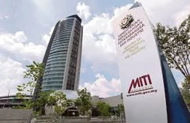 MITI TIADA MAKLUMAN BERKAITAN DASAR PEMILIKAN EKUITI BUMIPUTERA