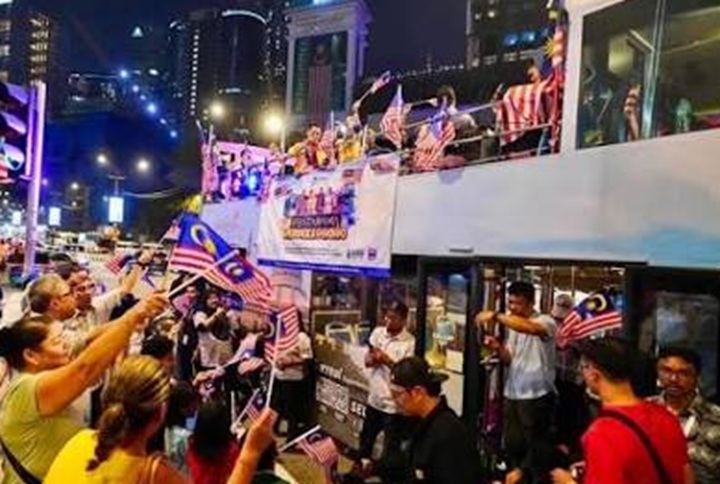 PENTARAMA MERDEKA @HOHO: LEBIH 4,000 PENGUNJUNG SEMARAKKAN SAMBUTAN HARI MALAYSIA PENTARAMA MERDEKA @HOHO: LEBIH 4,000 PENGUNJUNG SEMARAKKAN SAMBUTAN HARI MALAYSIA
