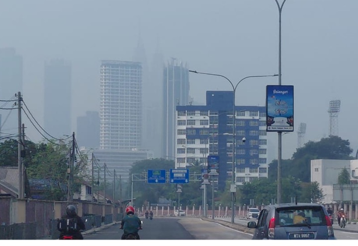 25 KAWASAN CATAT IPU TIDAK SIHAT SETAKAT 4 PETANG 25 KAWASAN CATAT IPU TIDAK SIHAT SETAKAT 4 PETANG