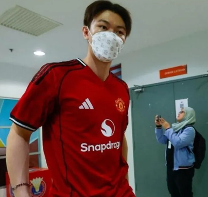 Kes saman Lee Zii Jia terhadap syarikat, keluarga diselesai secara baik