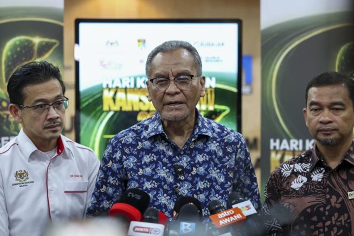 KKM percepat pengambilan, perkukuh usaha kekalkan jururawat – Dzulkefly
