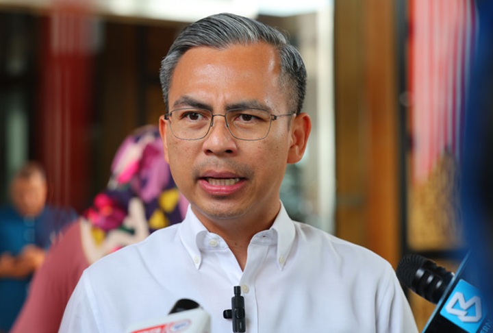 JENDELA DIUBAH SUAI, TEKNOLOGI ALTERNATIF SASAR 100 PERATUS LIPUTAN INTERNET – FAHMI