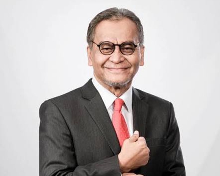 PEROLEHAN 400 AMBULANS BAHARU BANTU TINGKAT KEUPAYAAN RESPONS KECEMASAN – DZULKEFLY