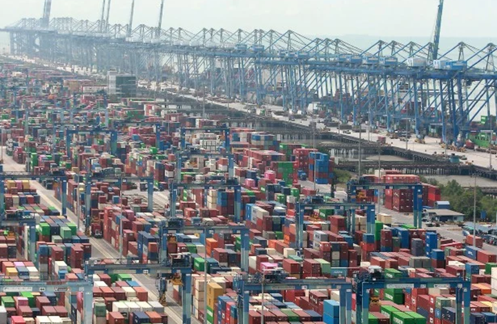 PELABUHAN KLANG PERKUKUH INFRASTRUKTUR, KETERSAMBUNGAN UNTUK TINGKAT DAYA SAING